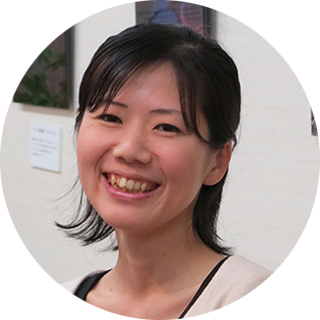 a picture of the lab head